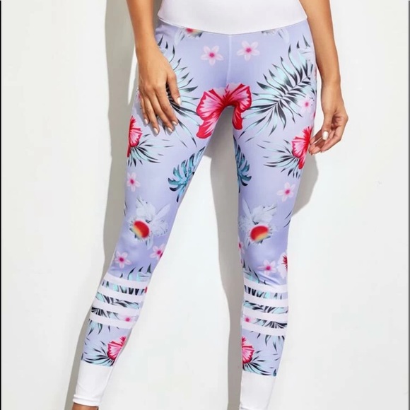 🆕Floral & Striped Sports Leggings 🆕 - Picture 4 of 5